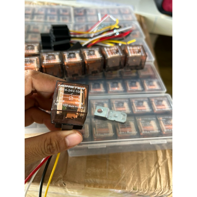 Relay24vdc 100A (ใช้ไฟcoil 21-29vได้)ฟรีขายึด ฟรีsocket – โปรปัง