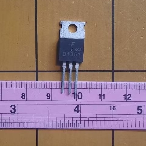 ทรานซิสเตอร์2SD1351ขยายเสียงราคาตัวละ12ยาท