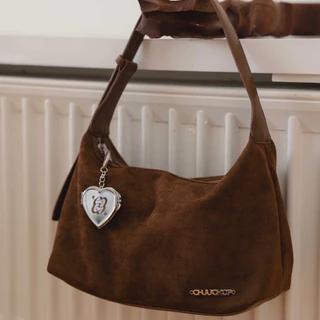 [พร้อมส่ง] CHUUCHOP - Wendy bag กระเป๋าข้างสะพายข้างสไตล์คลาสสิค หนังกลับและยีนส์ (C8316)