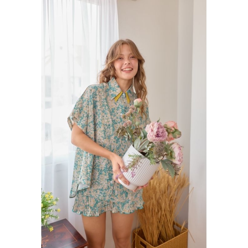 (size M หมดนะคะ) WARIWARI.studio- HAPPY GO AROUND - Flora Lush