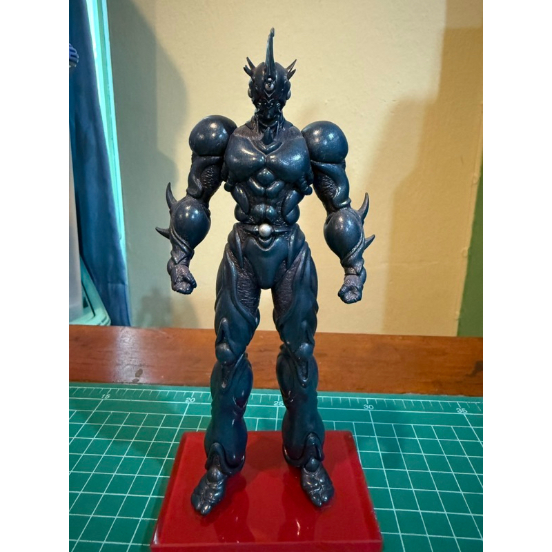 Model Guyver3 สินค้ามือ2 ทำสีสำเร็จ งานเก่าคะ