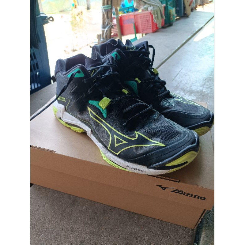 mizuno wave lighting z8