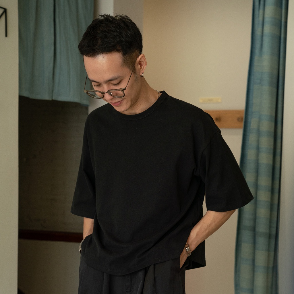 ASANOHA JUN CROP เสื้อยืดทรง OVERSIZED CROPPED