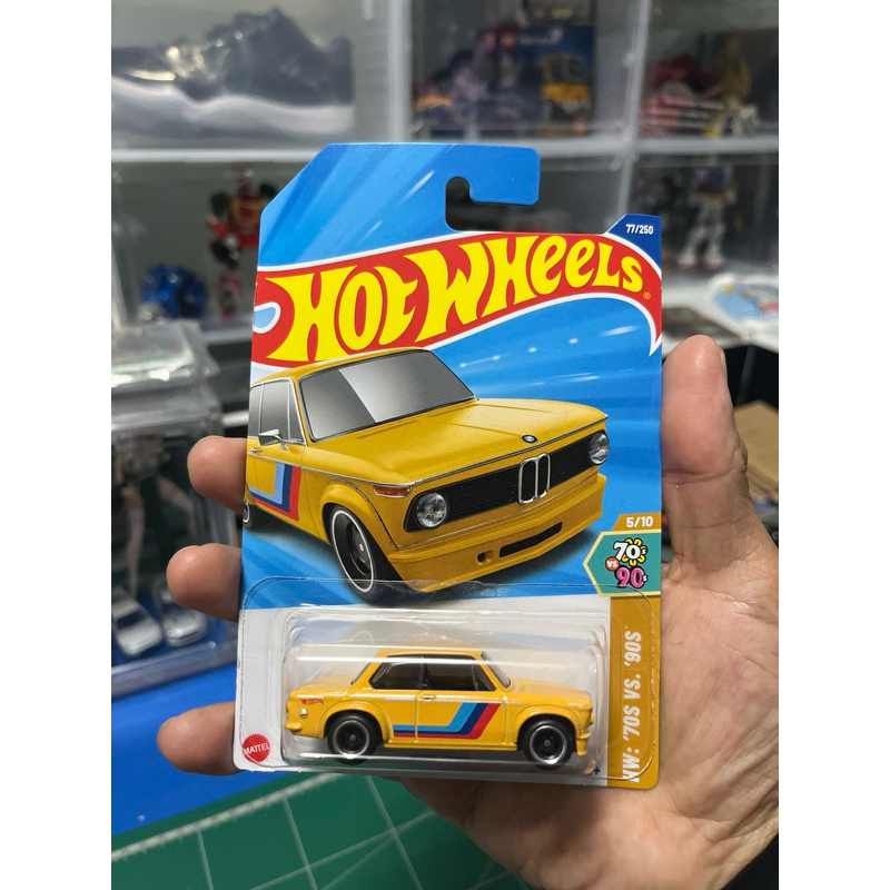 HOTWHEELS BMW 2002  ลัง2025