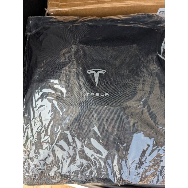 ม่านบังแดดหลังคา Tesla Y 2023 จาก official shop