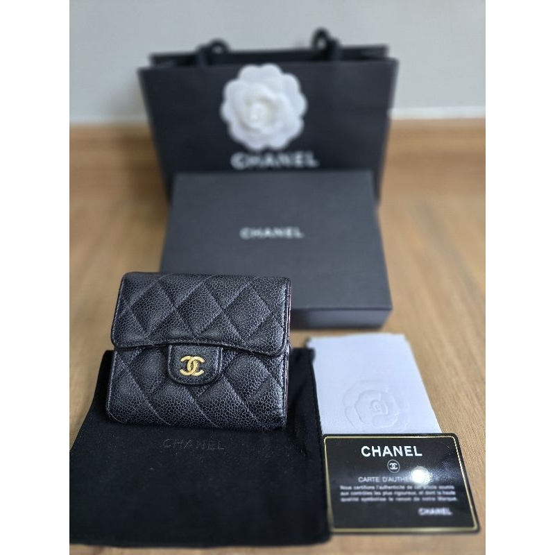 กระเป๋าสตางค์ Chanel Trifold ของแท้ มือสอง สภาพดี แม่ค้าใช้เอง