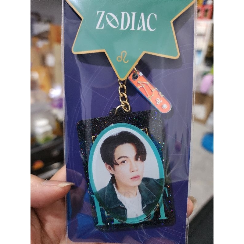 FIRST ZODIAC SERIES ACRYLIC KEYCHAIN #FIRST (พร้อมส่ง)