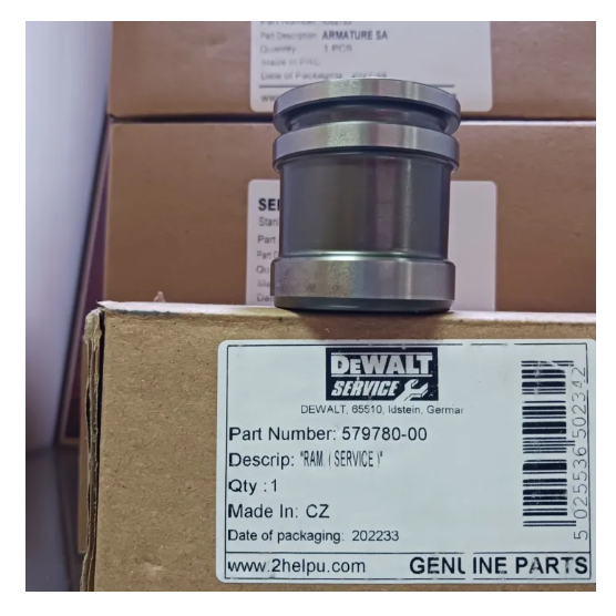 DEWALT อะไหล่ลูกกระแทกสกัดไฟฟ้า รุ่น D25901K D25900 ใช้ประกอบงานซ่อมอะไหล่แท้ part no 579780-00