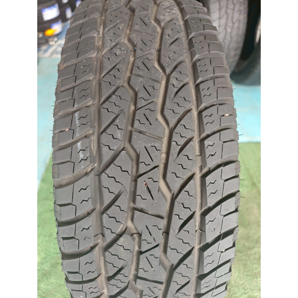 ยางเปอร์เซ็นต์ Maxxis 700 ขนาด 265 70 R16  ยางปี 22  ราคา  1,300 บาท