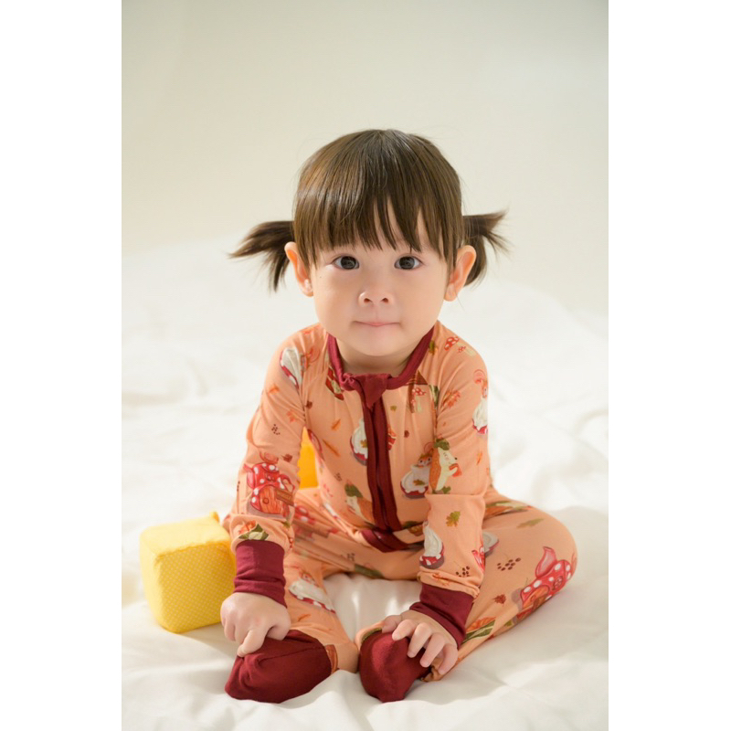 ชุดนอนทารกเด็กเล็กใยไผ่ Soft Bamboo Luxe Pajamas รุ่น two way zip ลาย Lovely Autumn