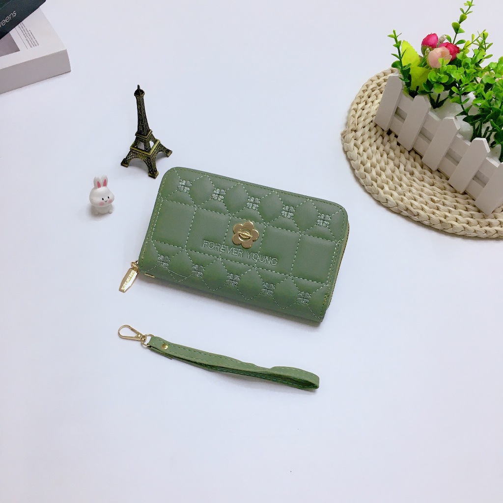 กระเป๋าสตางค์ใบกลางมีช่วงใส่บัตรงทั้งหมด4ช่อง 📌วัดสุด:หนังPU#M14