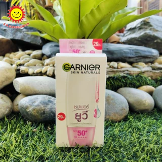 [ 1กล่อง ] Garnier การ์นิเย่ ซากุระ โกลว์ ซุปเปอร์ ยูวี ครีมกันแดด SPF50+ PA++++ ขนาด 7 มล. x6 ซอง (1กล่อง)