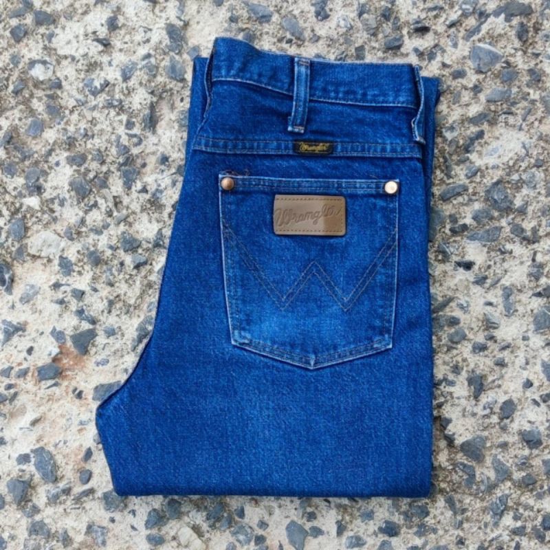 W3/29 กางเกงยีนส์มือสอง Wrangler รุ่น 936DEN เอววัดจริง 29" ยาวทั้งตัว 41.5" ปลายขา 8" ผลิต USA 