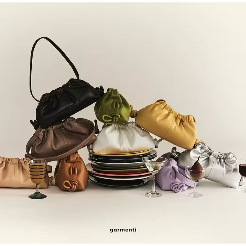 [ส่วนลด25%🔥พร้อมส่ง] กระเป๋า GARMENTI - GYOZA BAG ของแท้ 100%