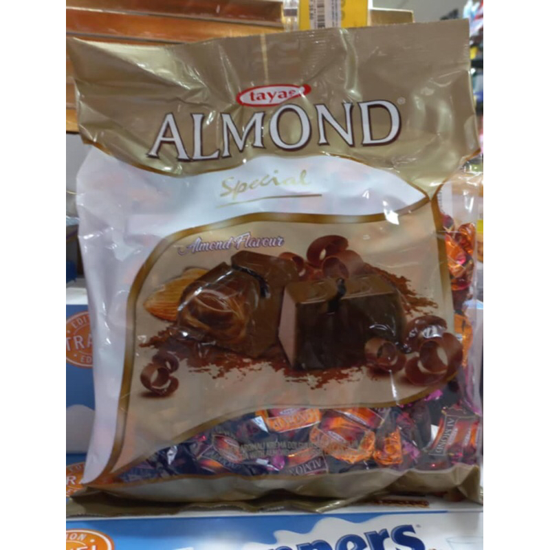 ช็อกโกแลตสอดไส้ Almond จากตุรกี ขนาด800กรัม