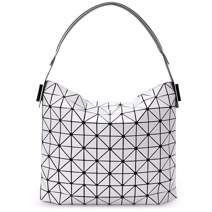 issey miyake % BaoBao Baguette ของใหม่ ของแท้ 100%