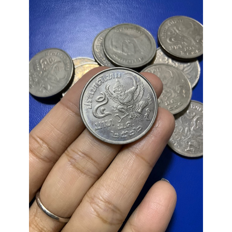 เหรียญ 5 บาทครุฑข้าง ปี2522 สภาพสวยมากหายาก