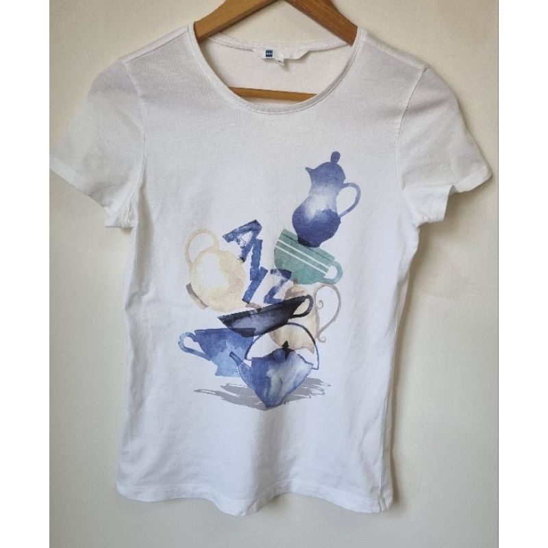 เอทูแซด เสื้อยืดผู้หญิงสีขาวแขนสั้น ผ้านิ่ม a.l.l.*zมือ2 สภาพดีไม่มีตำหนิ