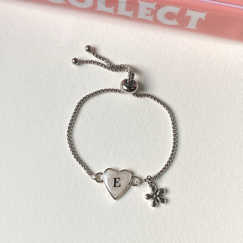 สร้อยข้อมือ จี้เซซิ่นหัวใจ 🤍รูดปรับขนาดได้ (เลือกตัวอักษรข A-Zได้)🫧🌨️* เพิ่มตัวอักษรได้นะคะ