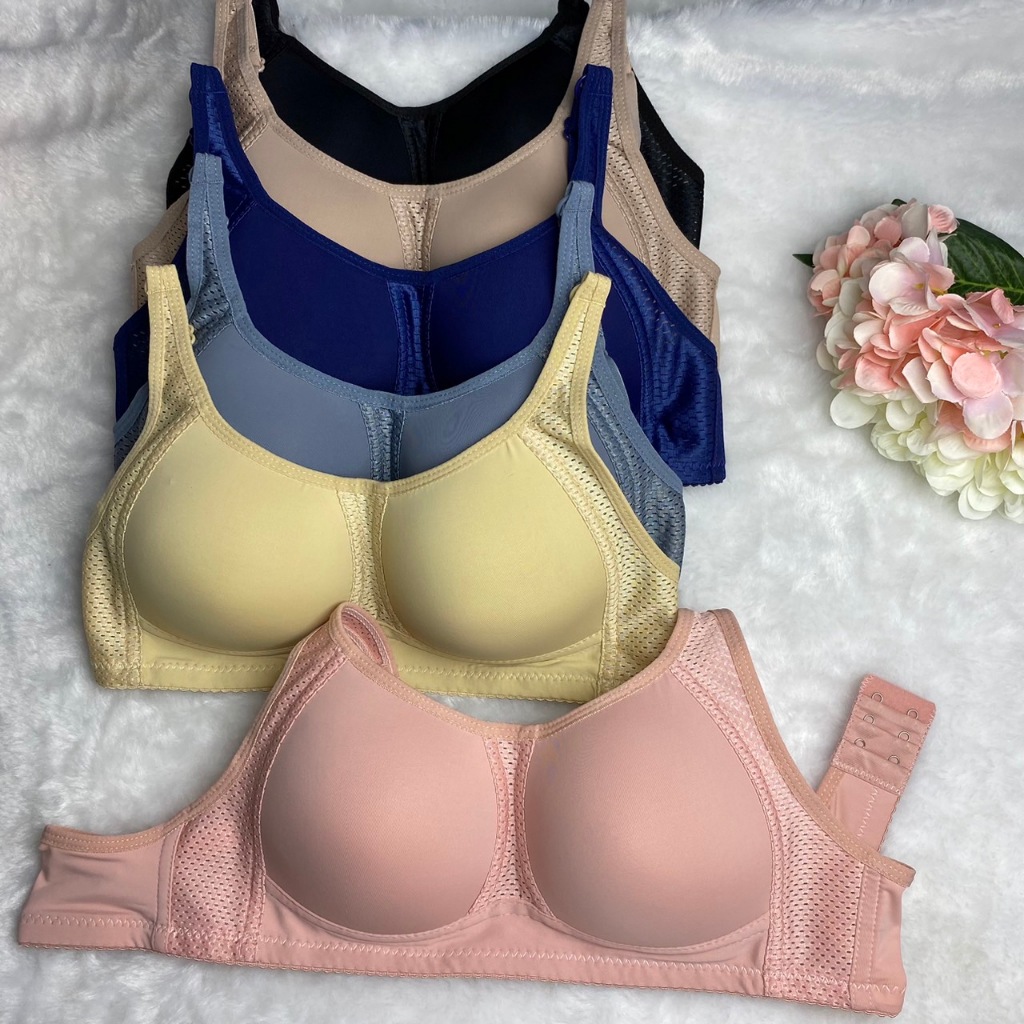 เสื้อชั้นในทรงสปรอร์ต คัพA+ ฟองบาง ผ้านิ่ม ใส่สบาย 303