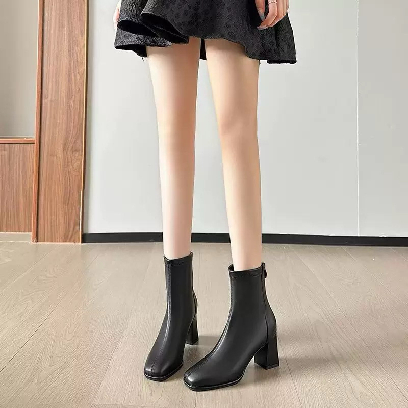 Chole G:Sassy Me soft Short Boots รองเท้าบูทหนังส้นสูง หนังpremium รองเท้าหุ้มข้อเข้ารูป ส้นสูง7cm (SH0209)
