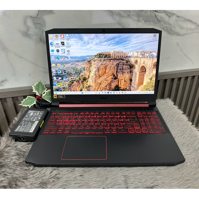 โน๊ตบุ๊ค Acer NITRO AN515-43-R0T3