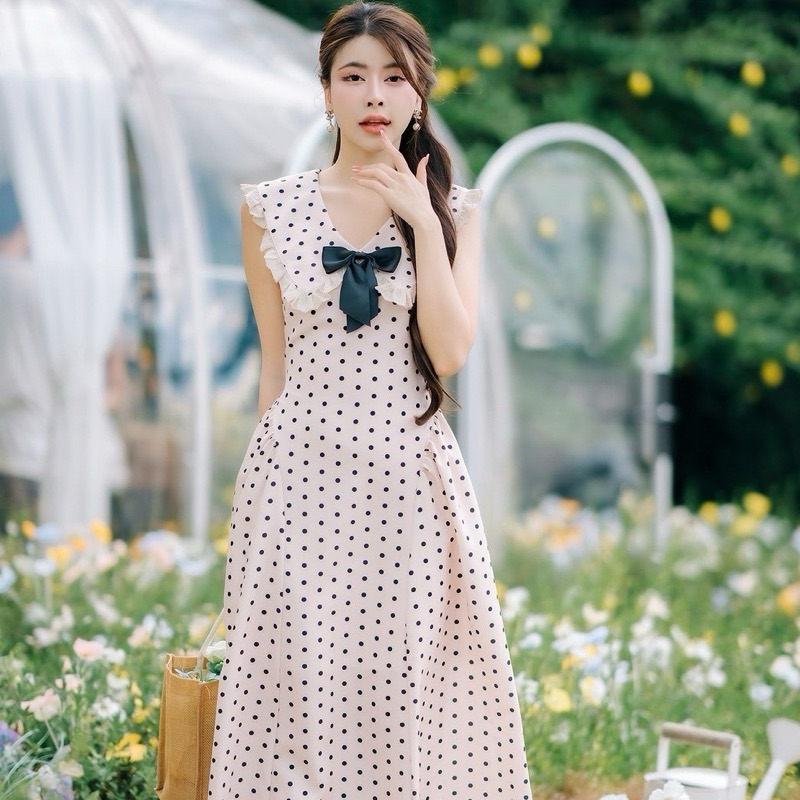 [LISA] A0974 ชุดเดรสกระโปรงยาวคอปกระบายแขนกุดเข็มกลัดโบว์ลายโพกาดอท ดูแพง ใส่ออกงาน คาเฟ่ ดินเนอร์