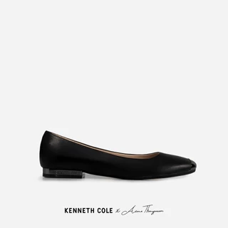 KENNETH COLE x ANNE THONGPRASOM รองเท้าส้นแบนผู้หญิงรุ่น ASTAIRE FLATS Black on Black สีดำ ( FLT - KS14097LE-001 )