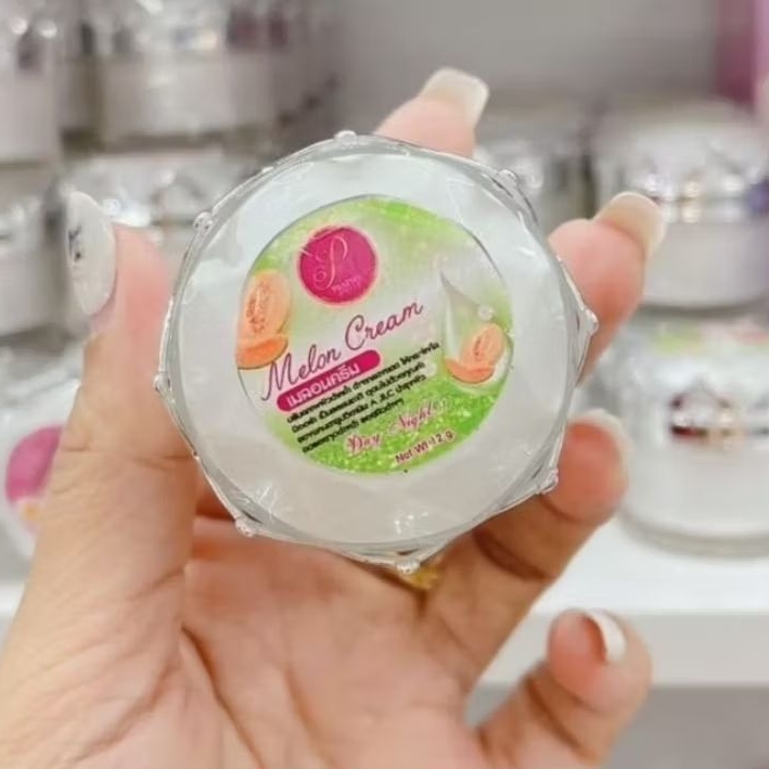 แพรวาไวท์ ครีมเมล่อน🍈 Melon Cream 🍈ทาเช้า-ก่อนนอน ขนาด12g.