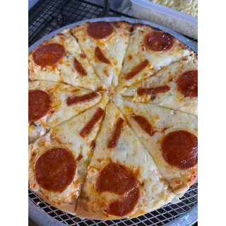 เปปเปอโรนี่พรีเมี่ยม ซารามี่พรีเมี่ยม 500 กรัม Pepperoni Salami โรยหน้าพิซซ่า เคบับ ถูก อร่อย ส่งไว ส่งด่วน!