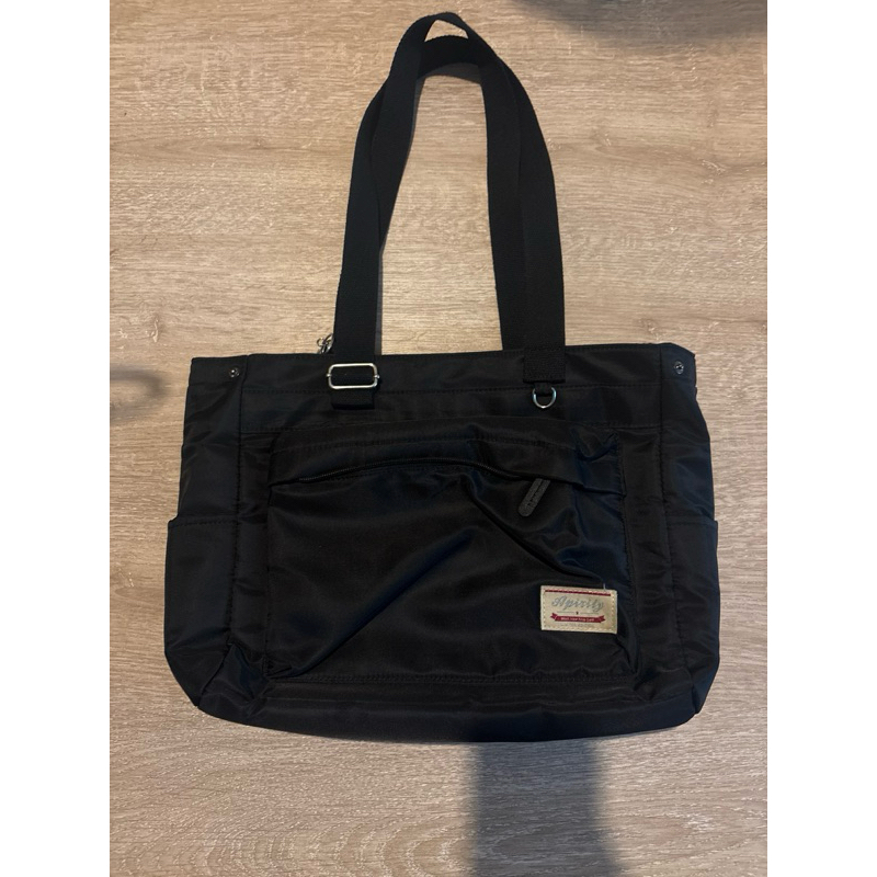 กระเป๋า notebook มือสอง