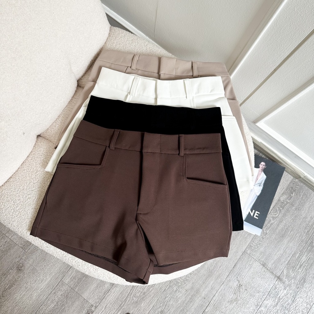 JUSS SHORT PANTSกางเกงขาสั้นเอวต่ำ มีกระเป๋าหน้าและหลัง🔥พร้อมส่ง