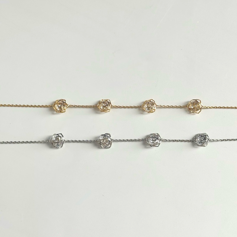 “Rose” bracelet | @socrush.bkk กำไลสร้อยข้อมือดอกไม้