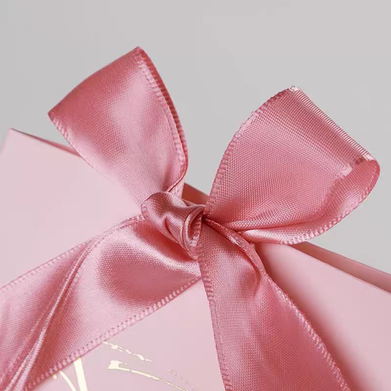 พร้อมจัดส่งจากไทย..กล่องของขวัญ กล่องใส่ผ้าเช็ดหน้า ของชำร่วย งานแต่ง - รูปที่ 4