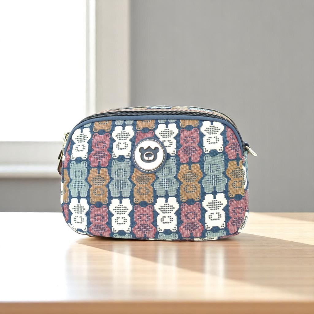 Henneybear-H1171 ลาย Brick bear มาใหม่ !! กระเป๋าสะพายข้าง กระเป๋าพาดลำตัว ทรงสวย มาพร้อมสายสปอร์ตพรีเมี่ยมปรับระดับได้