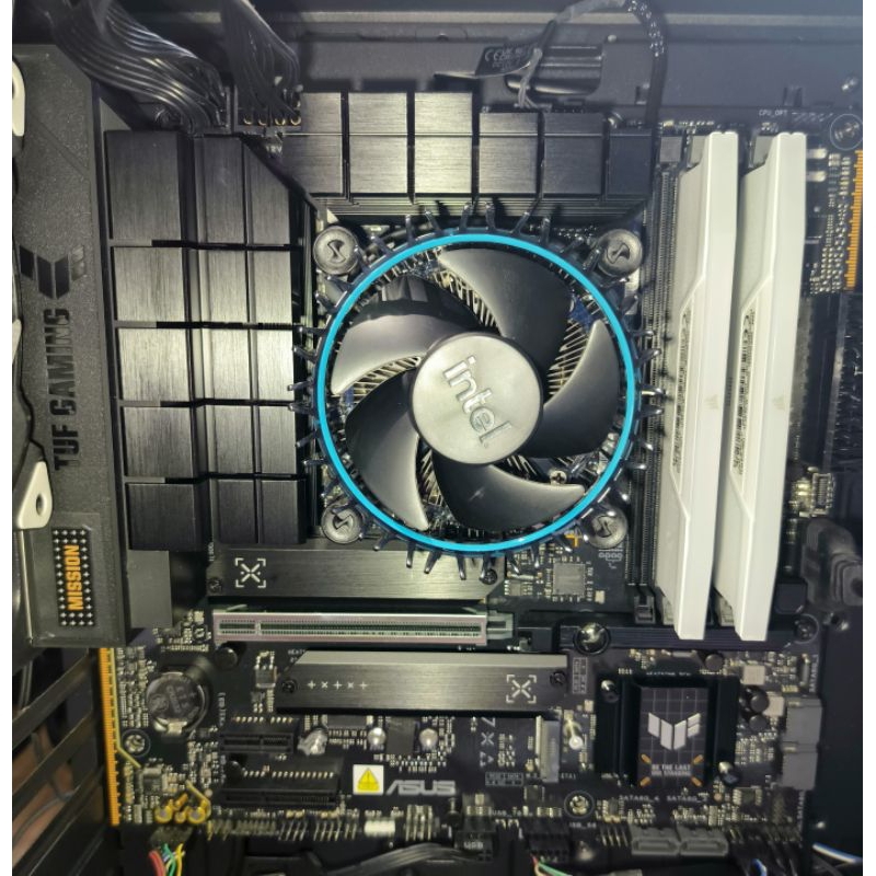 เมนบอร์ดพร้อม cpu+แรม เมนบอร์ดasus tuf gaming cpu i5 12400f แรม Corsair ddr5 32gb(ชุดมัดรวมพร้อมส่ง)