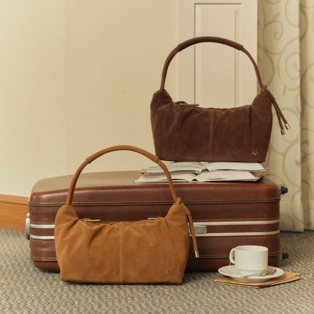 (NEW SUEDE) กระเป๋าสะพายหนังกลับ MELLOW SUEDE collection - 2 colors - MARIETTA BRAND