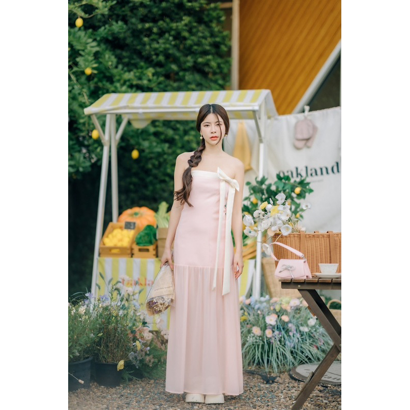 [LISA] A0982 ชุดเดรสกระโปรงยาวเกาะอกแต่งเข็มกลัดโบว์ชายระบายซีทรูสวยหรูดูแพงใส่เที่ยวออกงาน ดินเนอร์