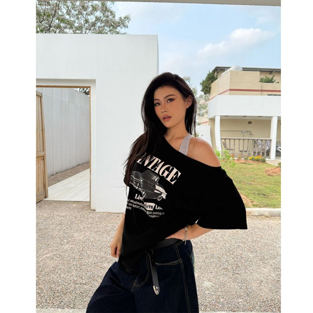 เสื้อสไตล์เกาหลีวินเทจ แฟชั่นสตรีทฮิปฮอป เสื้อผ้าแฟชั่นสาวอวบวัยรุ่น สตรีทกําลังฮิตปิดไหล่ ผ้านิ่ม ใส่ทำงานได้ พิมพ์ลาย