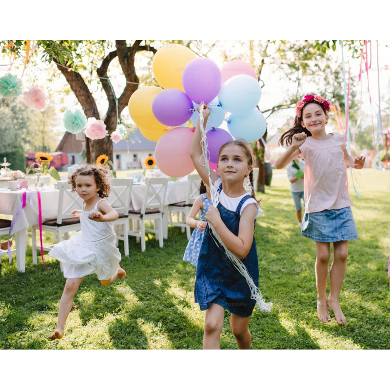 ลูกโป่งแฟนซี คละสี เล่นเกมส์ เหยียบลูกโป่ง สอยดาว ตกแต่ง ราคาถูก ยี่ห้อบีเคของแท้ มีมาตรฐาน ไม่อันตรายสำหรับเด็ก