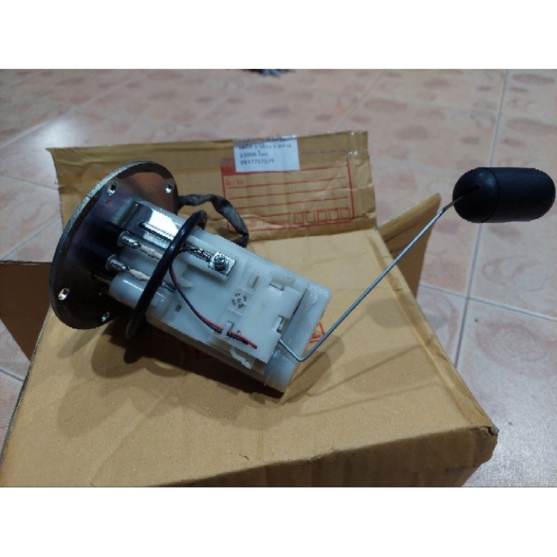 ปั้มติ๊ก ปั๊มติ๊กz300 ninja300 ปั๊มน้ำมันเชื้อเพลิง มือสอง