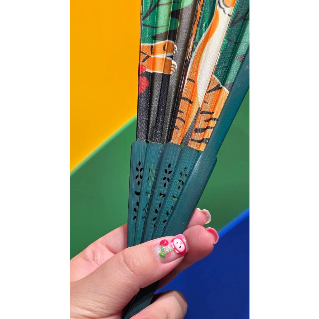( พร้อมส่ง ) Wiggle Wiggle Bamboo Floding Hand Fan พัดไม้ไผ่ ราคา ถูกที่สุด ดีลบีเคเค แกลเลอรีภาพที่ 7