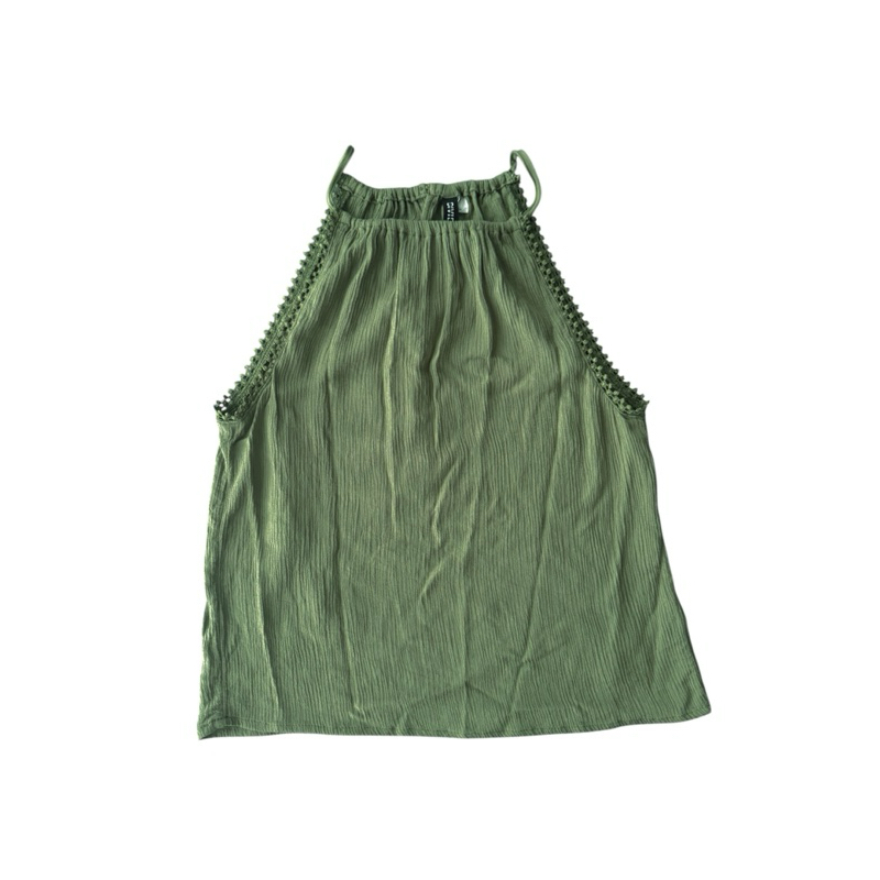 (เสื้อผ้ามือ2)Divided by H&M แท้‼️ เสื้อแขนกุด สีเขียว 🌲🛒🛍️