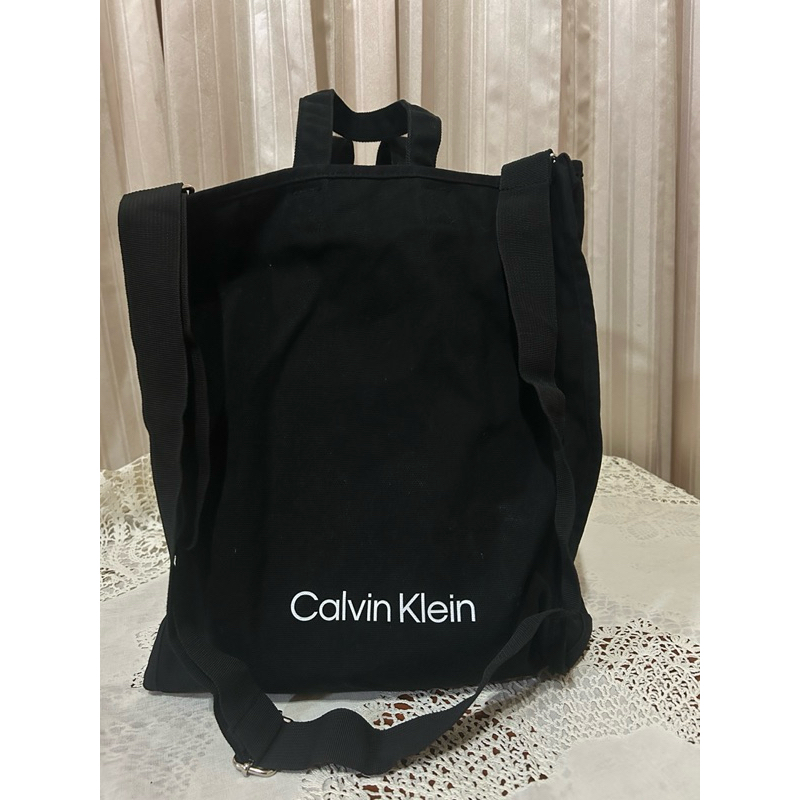 กระเป๋าผ้าแคนวาสCalvin Kleinงานมือสอง
