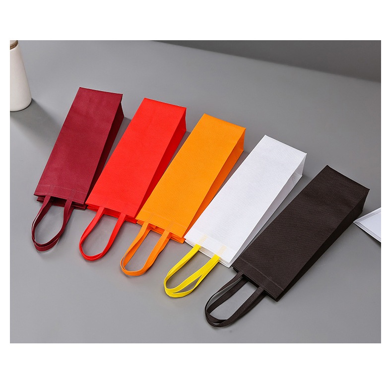 ถุงขวดไวท์ มีหูหิ้ว ผ้าสปันปอนด์หนา ใส่ขวดได้ทุกชนิด สินค้าคุณภาพ พร้อมส่ง