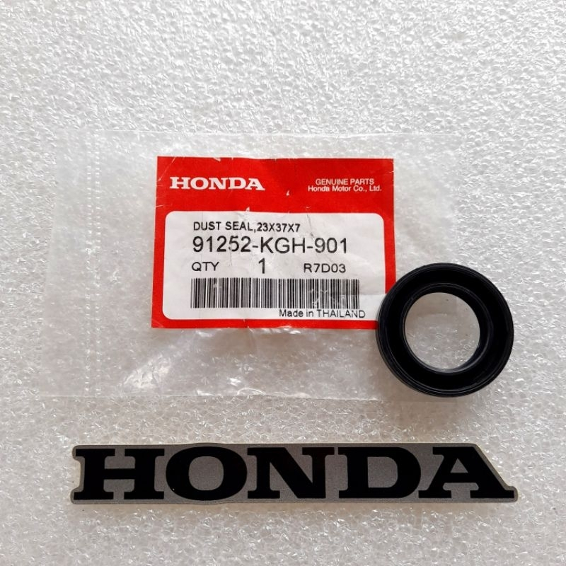 ซีลกันฝุ่นดุมล้อหน้า ( 23×37×7 ) SONIC125 / MSX125 / CBR150R แท้ศูนย์ 91252-KGH-901