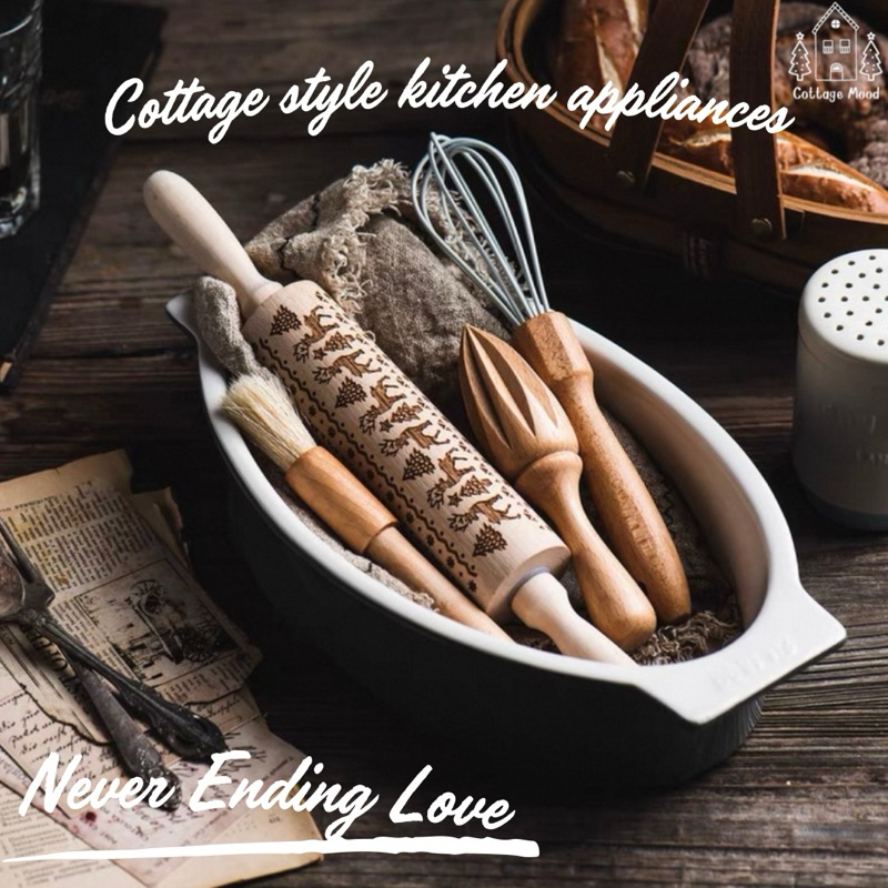 Cottage style kitchen appliances อุปกรณ์ทำขนมในครัวสไตล์คอตเทจ