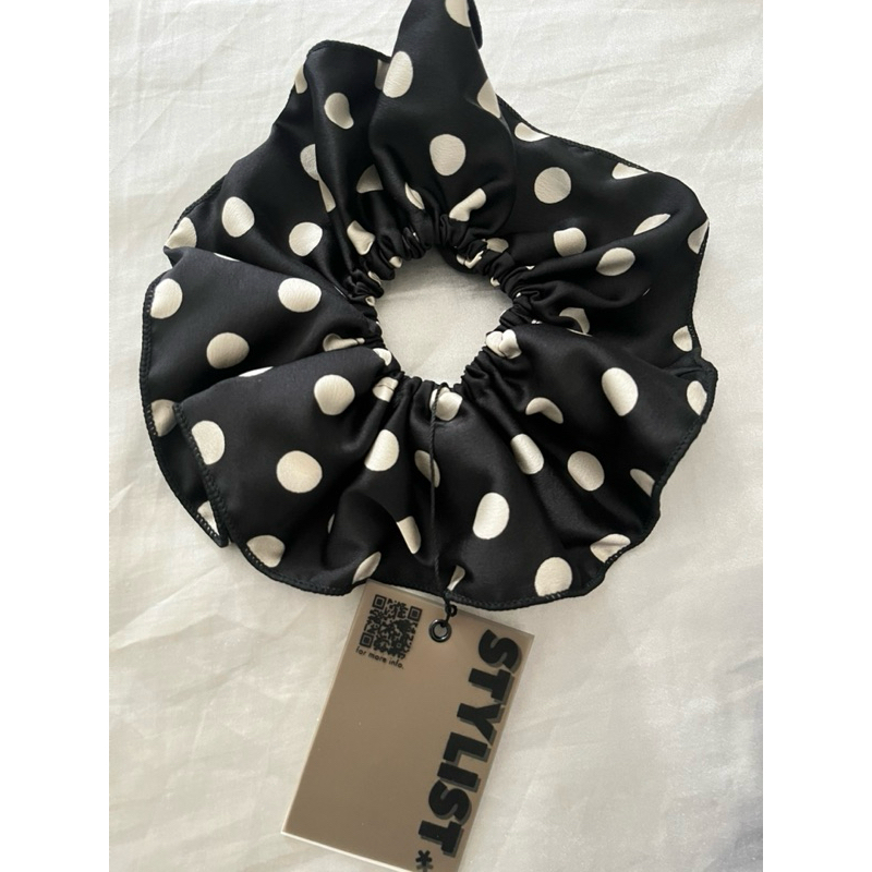 Stylist_shop | The Scrunchie by Stylist *new