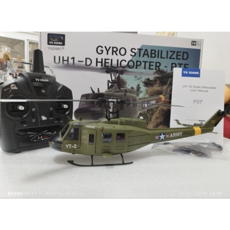 Yuxiang F07 UH-1 เฮลิคอปเตอร์ Aileronless 2.4G 6CH มอเตอร์คู่ 6 แกน Gyro RC Airplan


