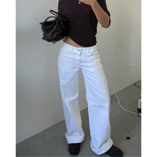 [ PAPADON'TCRY ] - Low Rise Jeans (all white) กางเกงยีนส์เอวต่ำทรงกระบอกสีขาวล้วน